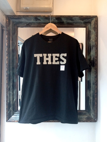 THE FABRIC "CRACK THES TEE"